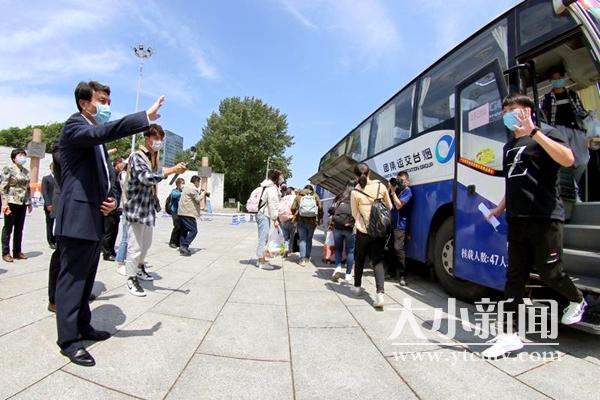 说明:http://cb.uar.hubpd.com/spider_data/1ad8/1ad87ce0f644254f8125e0da83a152aa.jpg